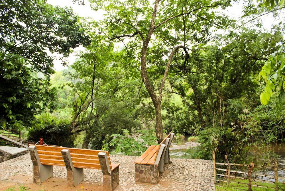 Quiet By The River- Cgh Earth Thodakayam Exterior photo